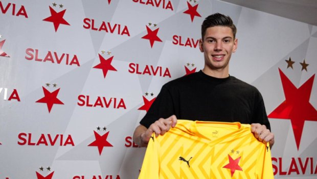 Бивш вратар на ЦСКА сменя Светльо Вуцов в националния