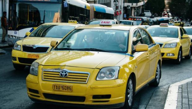 Таксиметрови шофьори в Атина планират 48-часова стачка