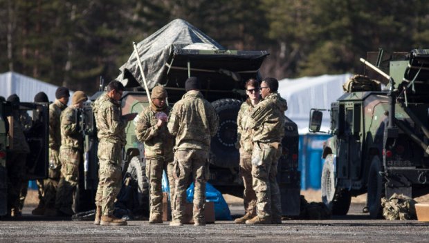 Цивилните от военните бази на САЩ в Италия готвят стачка