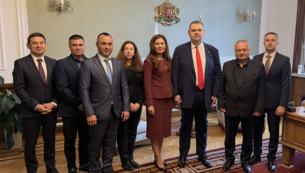 ОТ ПОСЛЕДНИТЕ МИНУТИ! Делян Пеевски прие кмета на община Крушари