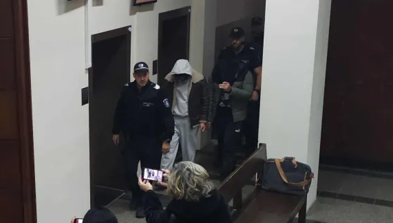 Четиримата, обвинени за източването на горивото, остават в ареста