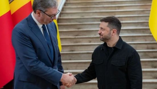 Зеленски и Вучич обсъдиха европейската интеграция на страните