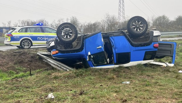 Тежка катастрофа на пътя Казанлък-Стара Загора, лошо пострада шофьор