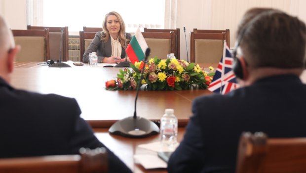 Рая Назарян заяви отлични перспективи пред председателя на групата за приятелство в британския парламент Джеймс Асер (СНИМКИ)