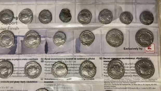 Откриха над 760 старинни монети в дома на мъж от Поморие