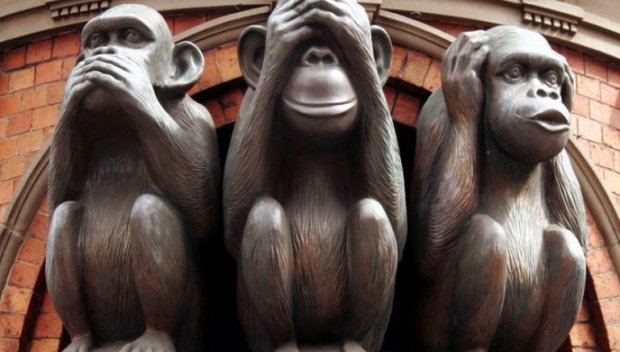 Европа - ни чува, ни вижда