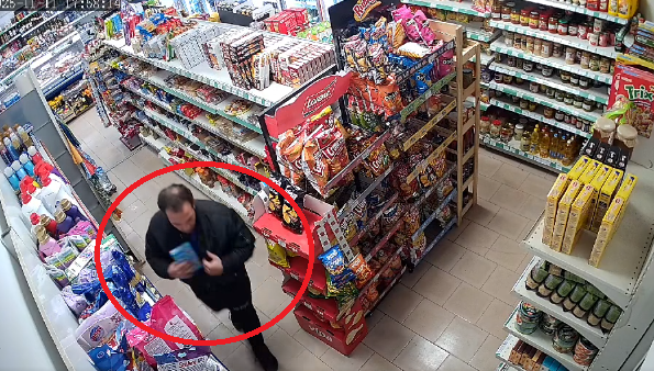 ПОЗНАВАТЕ ЛИ ГО? Този мъж си напазарува от магазин във Враца и „забрави“ да плати (ВИДЕО)