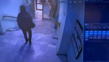 НАГЪЛ ГРАБЕЖ! Задигнаха архива и скъпа техника на ансамбъл Чинари посред бял ден