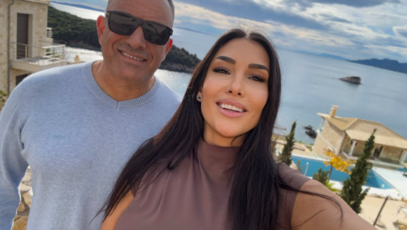 САМО В ПИК И РЕТРО: Юксел Кадриев влюбен като тийнейджър (СНИМКА)