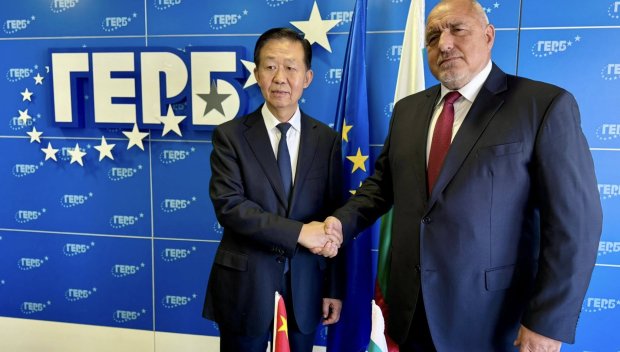 Височайш гост от Китай на крака при Борисов в централата на ГЕРБ (СНИМКИ)