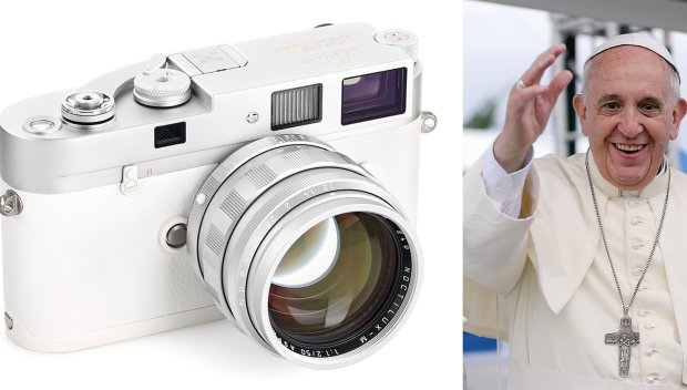 Фотоапарат на папа Франциск предизвика фурор: Продадоха го за 6,5 млн. евро