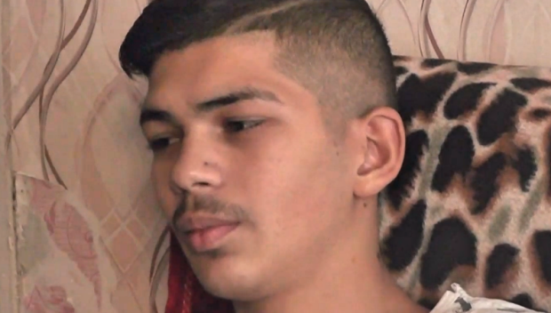 Мирослав е само на 16, а вече е изгубил надежда. Да му помогнем да си върне зрението