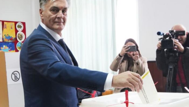 Синиша Каран е новият президент на Република Сръбска