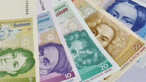 Асоциацията на банките в България: Банкоматите са готови за преминаване към еврото