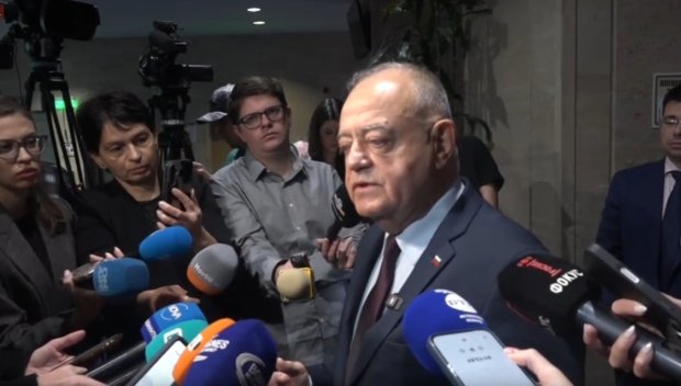 ИЗВЪНРЕДНО В ПИК! ППДБ си повярваха след снощния протест, финансиран от Черепа - поставиха две условия на правителството