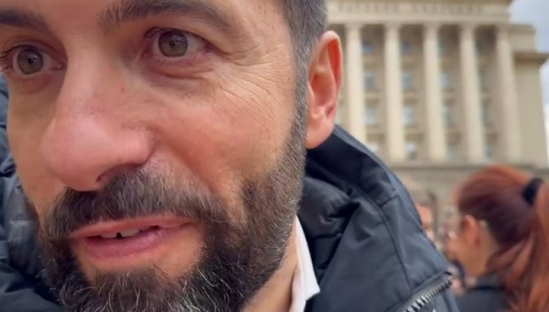 СУПЕР ШОУ В ПИК TV! Колтуклиева и Киро в тежък сблъсък - Петков се бие в гърдите, че обеднял от политиката, ще се издържа от сладкарничката на Линда (ВИДЕО)