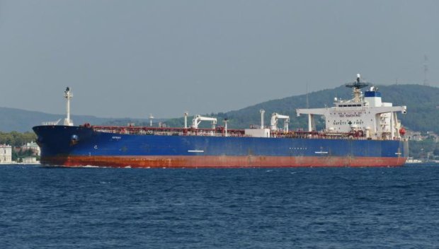 Танкер нацели мина в Черно море