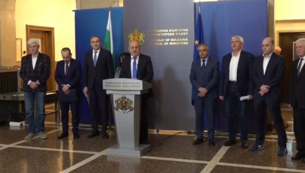 ОТ ПОСЛЕДНИТЕ МИНУТИ! Тристранката се разбра за бюджета за догодина