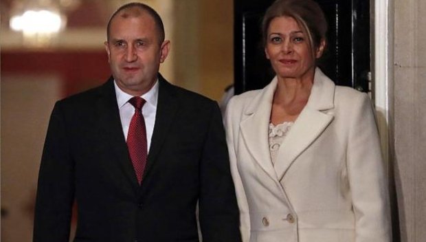 ОБРЕЧЕНА РАБОТА! Приятелка на Деси Радева с ключова роля в президентския проект