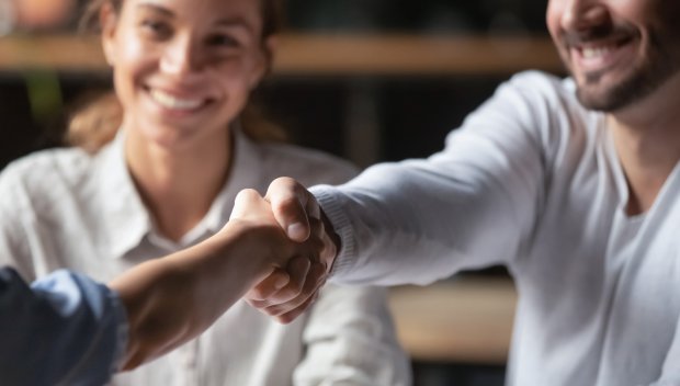 Защо хората ни подценяват: Ефектът на първите 7 секунди