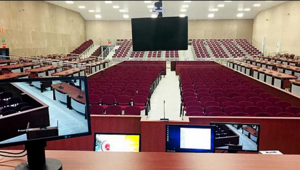 В Турция ще съдят стотици обвиняеми едновременно с нова съдебна зала за масови процеси