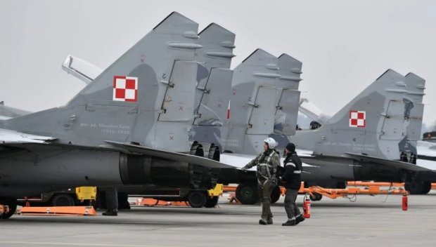 Полша планира да прехвърли старите си изтребители МиГ-29 на Украйна