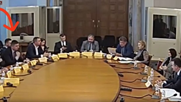 ТОТАЛЕН ШОК! Ивайло Мирчев се закани да реже главата на министъра на енергетиката (ВИДЕО)