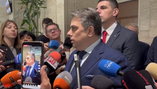 СКАНДАЛ! ППДБ стягат нов метеж в Триъгълника на властта, Кокорчо обижда управляващите