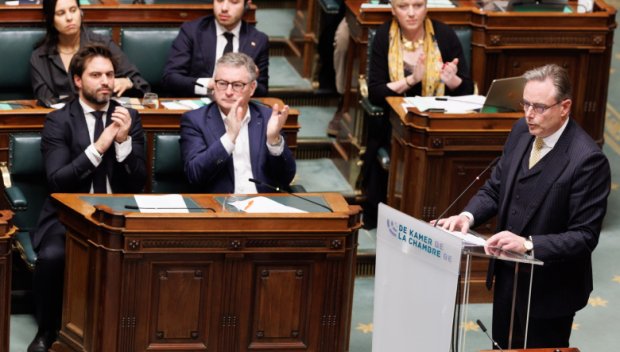 Белгия замразява депутатските заплати за четири години