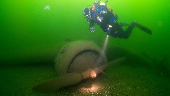 Откриха отломки от самолет, разбил се край Ница преди повече от 60 години