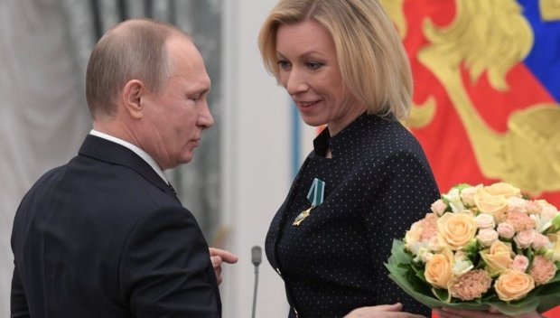 Путин връчи орден За заслуги пред Отечеството на Мария Захарова