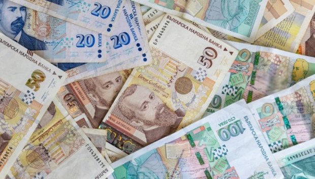 ЗА ПОСЛЕДЕН ДЕН: Левът е единствената официална валута в България