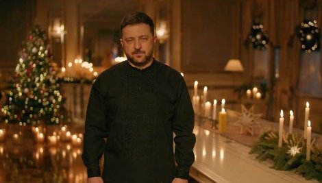 Зеленски сипе клетви като стара вещица