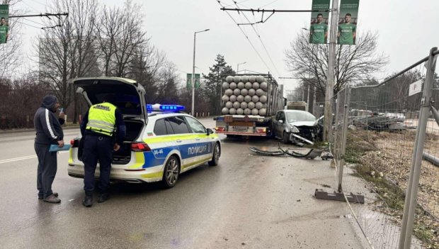 Катастрофа във Враца се размина на косъм от зловеща експлозия (СНИМКИ)