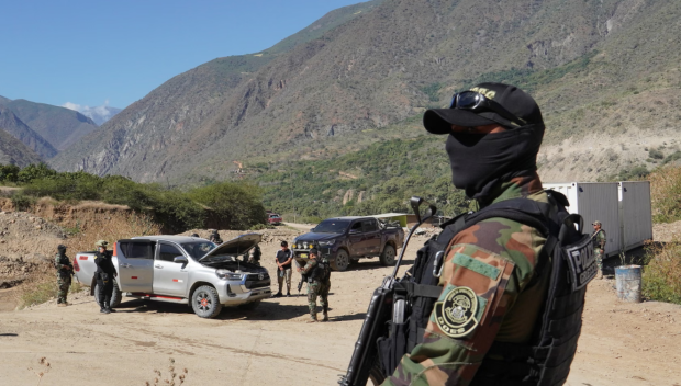 Убиха трима при нападение на златна мина в Перу