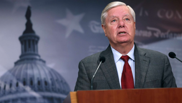 Линдзи Греъм назова страната, която скоро ще сподели съдбата на Венецуела