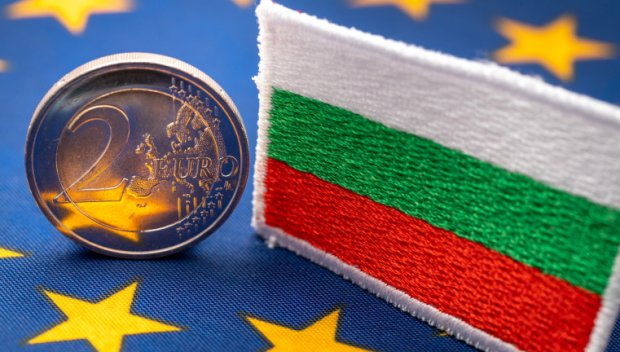 Министрите Гроздан Караджов и Теменужка Петкова ще валидират пощенска марка, посветена на еврото 