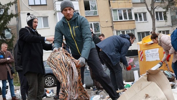 София - мой малък Ню Йорк или как софиянци се литкат по либерални обещания от неможачи