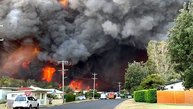 Двама пострадаха при пожари за денонощие