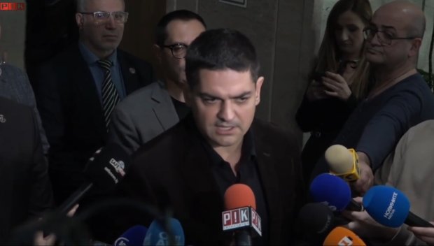 Руди Гела скочи на Радев за третия мандат: Проява на много лош вкус. На Доган и хората му трябва да се връчват само обвинителни актове