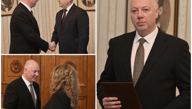 Желязков изнесе лекция по демокрация на Радев