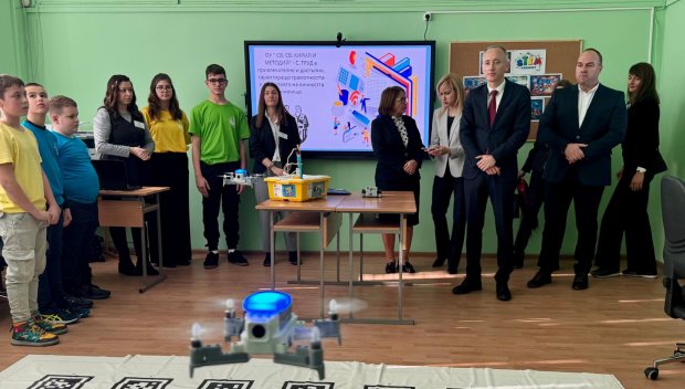 225 училища вече разполагат с обновени спортни площадки