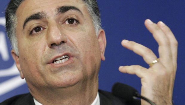 Синът на последния ирански шах се зарече да...