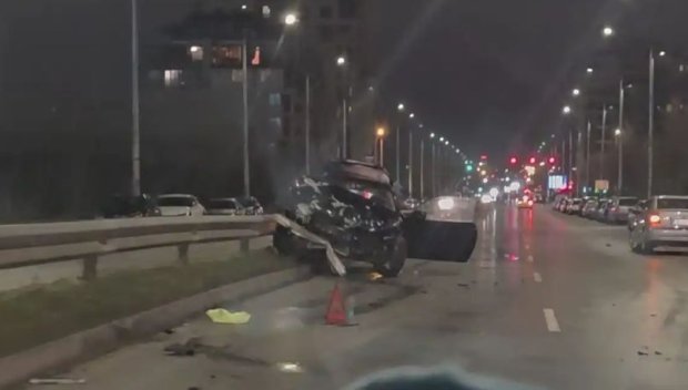 Тежка среднощна катастрофа в София! Две коли са се ударили след полунощ (СНИМКИ)