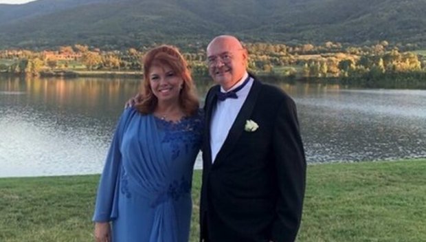 Проф. Андрей Йотов, съпругът на първата жена-президент: Гласувам различно от Илияна Йотова