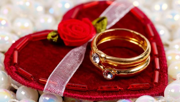 Сватба на Свети Валентин: Оженете се безплатно на празника на любовта