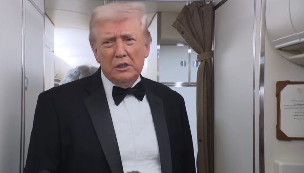 Тръмп: Преговорите за Гренландия започнаха (ВИДЕО)