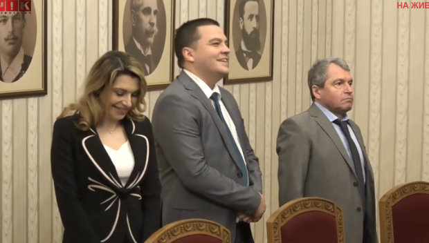 ПИК TV! ИТН се обяви срещу Гюров и Главчев за служебни премиери: Те са безапелационно партийно обвързани. Няма да подкрепим идеята за приемането на бюджета (ВИДЕО)
