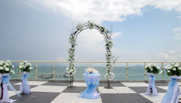 ПРЕЗ ЮНИ: Бум на сватбите край морето