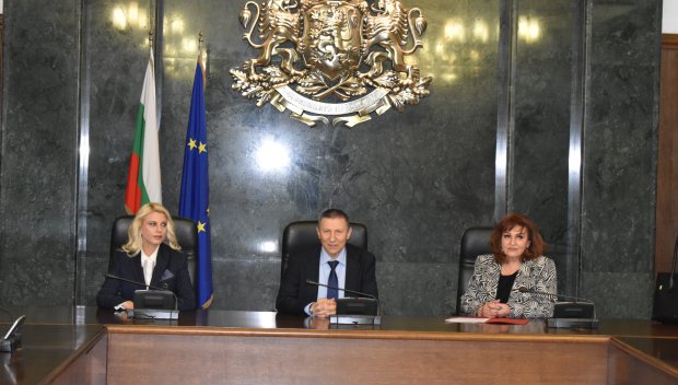 Христина Лулчева встъпи в длъжност като шеф на Окръжна прокуратура-София (СНИМКИ)